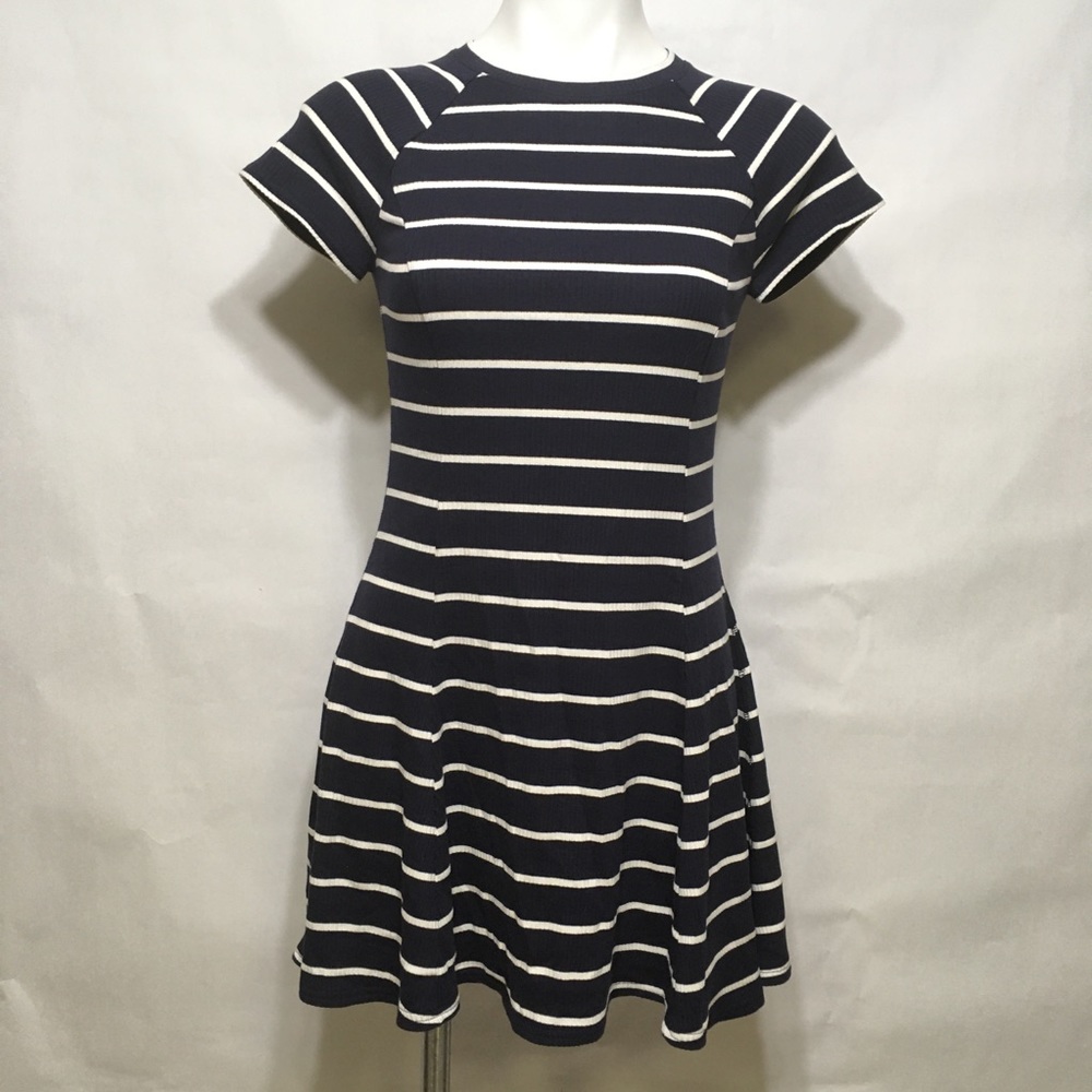 BDG STRIPED RIBBED SHORT SLEEVE DRESS - Picture 5 of 13